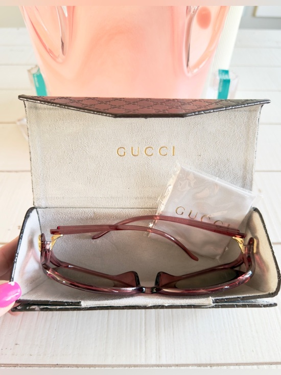 Pink Gucci Sunglasses
 Lovely Heart